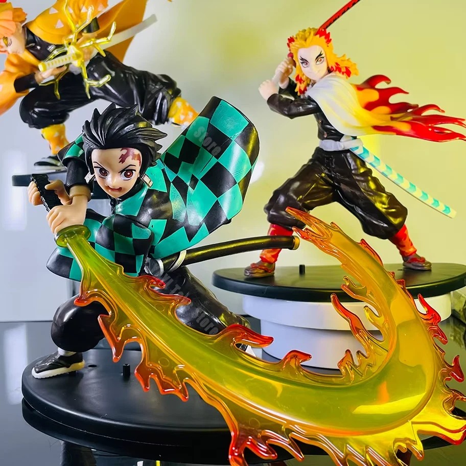 Figuras Demon Slayer en acción — Tanjiro, Zenitsu y Rengoku